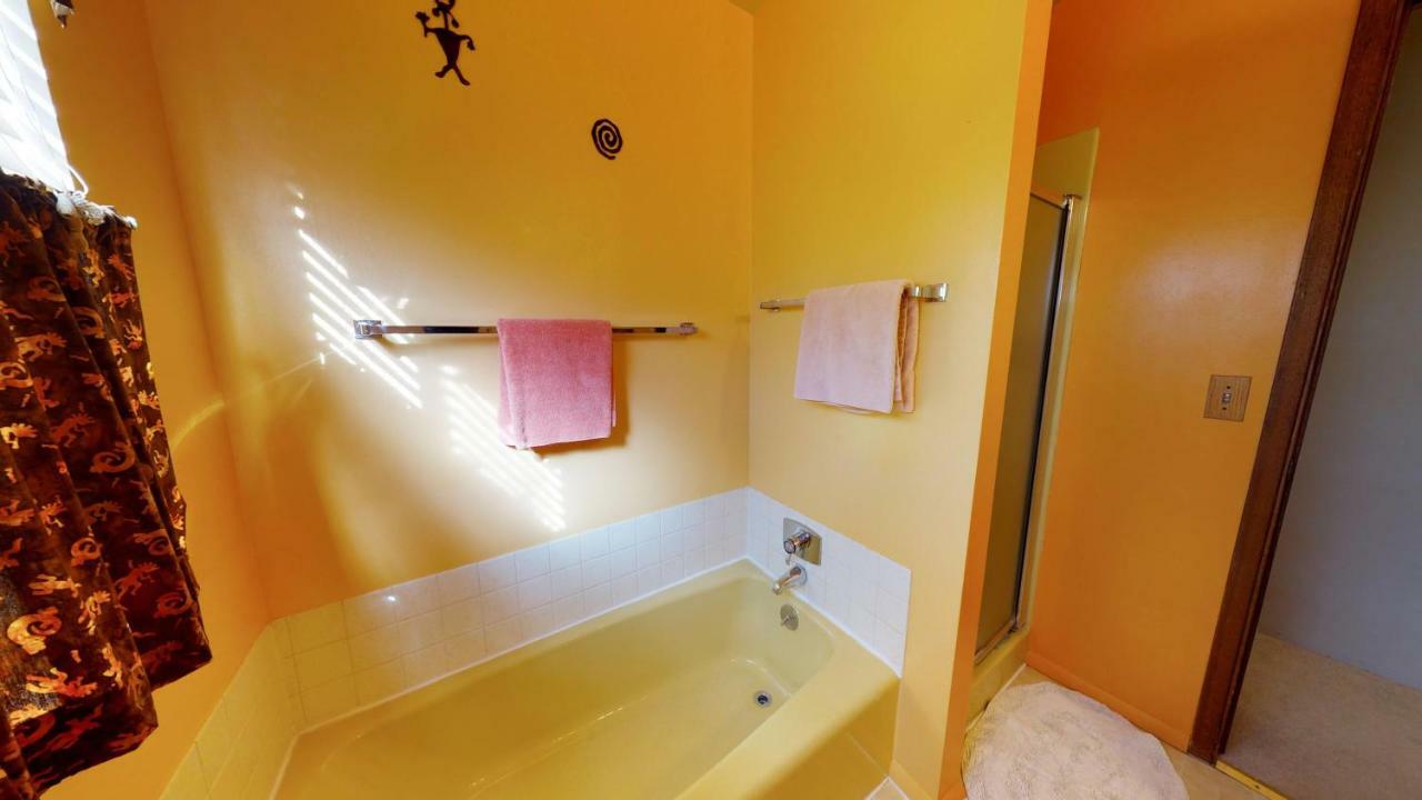 Hideout Ft Abajo 2 Bedroom Cabin, Stunning Views, Secluded! Monticello Luaran gambar