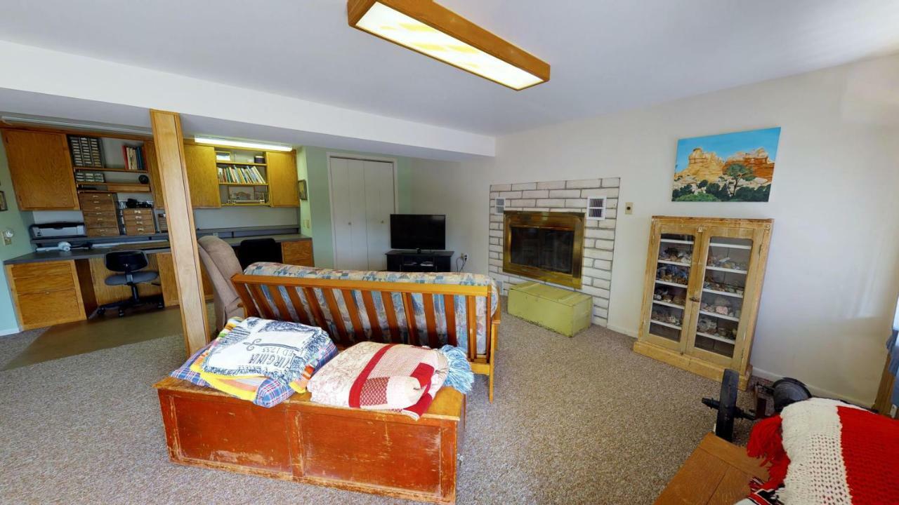 Hideout Ft Abajo 2 Bedroom Cabin, Stunning Views, Secluded! Monticello Luaran gambar